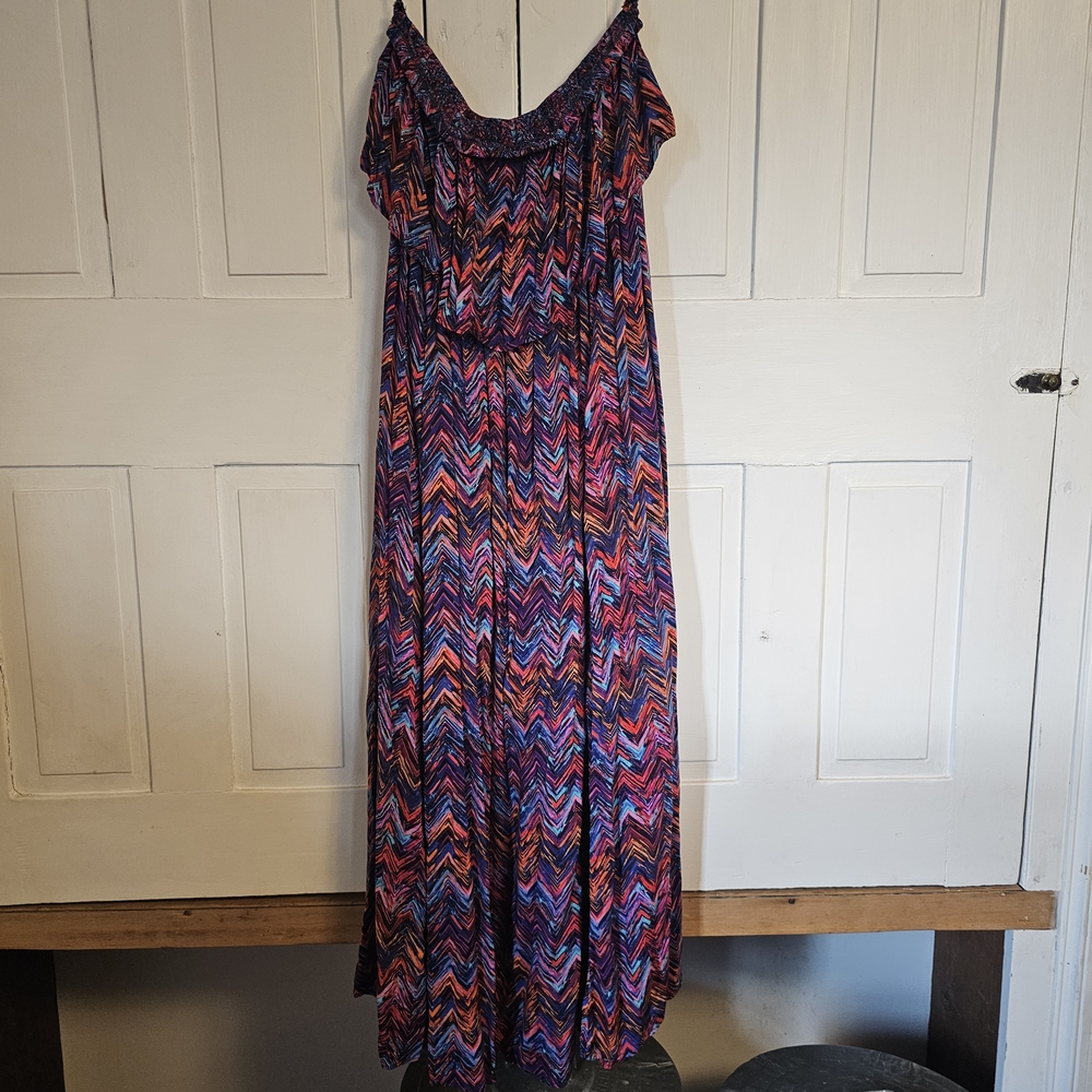 Torrid Vibrant Chevron Maxi Dress Strapless